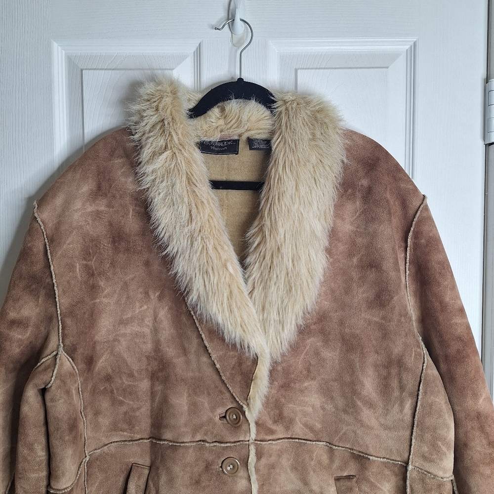 Outbrook Women’s Faux Fur and Suede Winter Jacket Size XXL Y2K - Picture 2 of 8